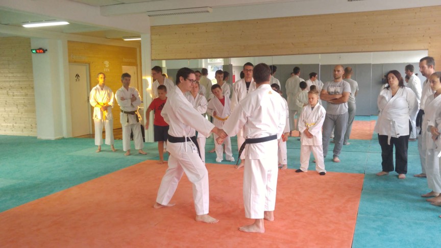 Pratiquez le Taï-Jitsu à Eperlecques au club de karaté KTJE